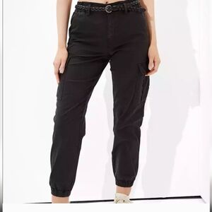 American eagle relaxed mom jogger size 14